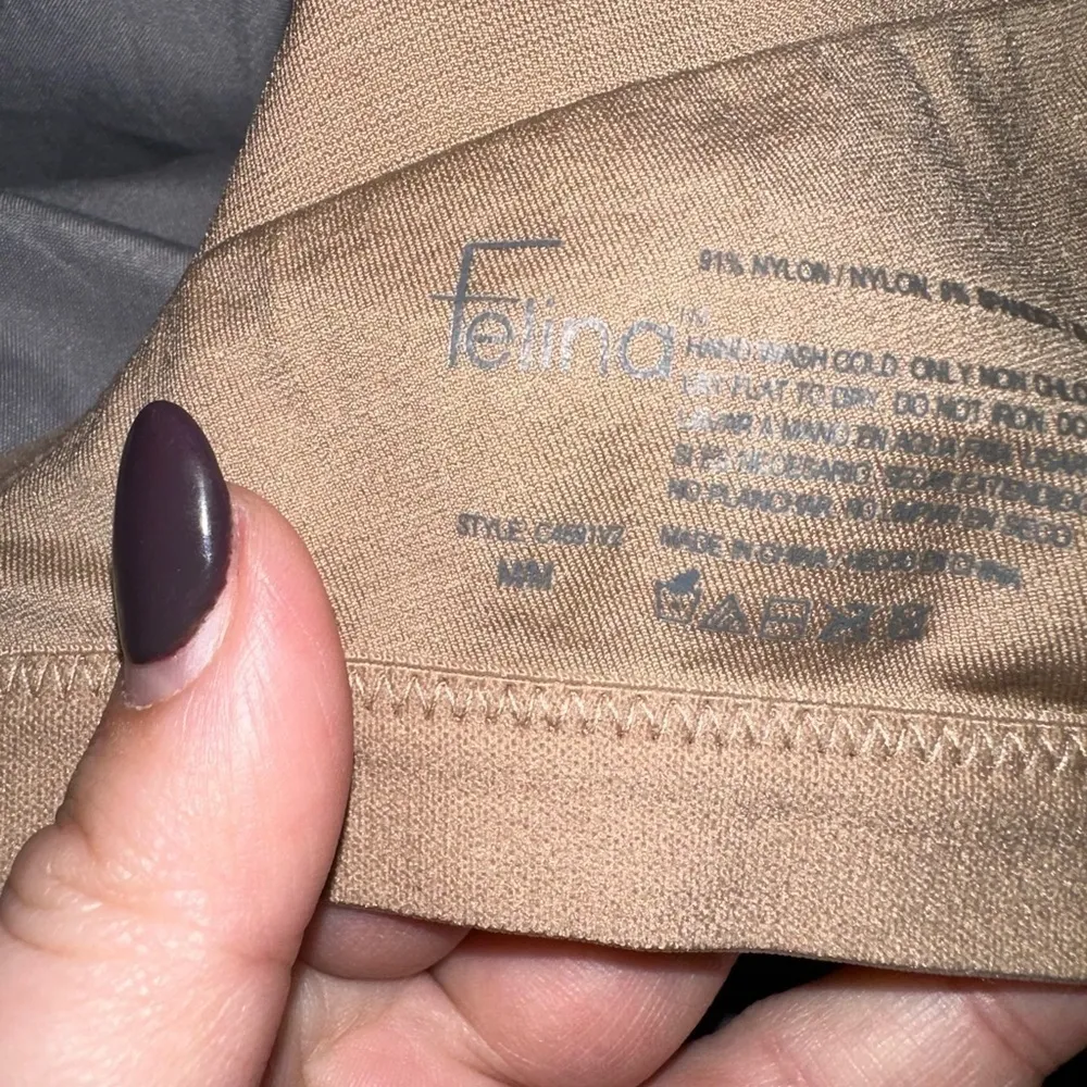 Felina  Wireless Seamless Side Smoothing Bra - Image 11