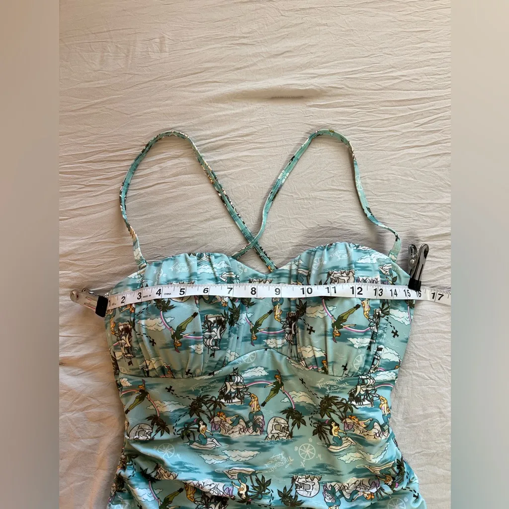 Disney Peter Pan Mermaid Lagoon Retro
Swimsuit Size Medium - Image 5