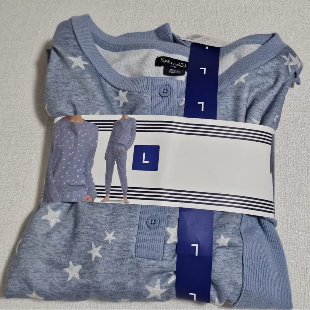 NWT Splendid Women's Starry Blue Pajama Set size L. Super soft 2 piece set! - Image 5
