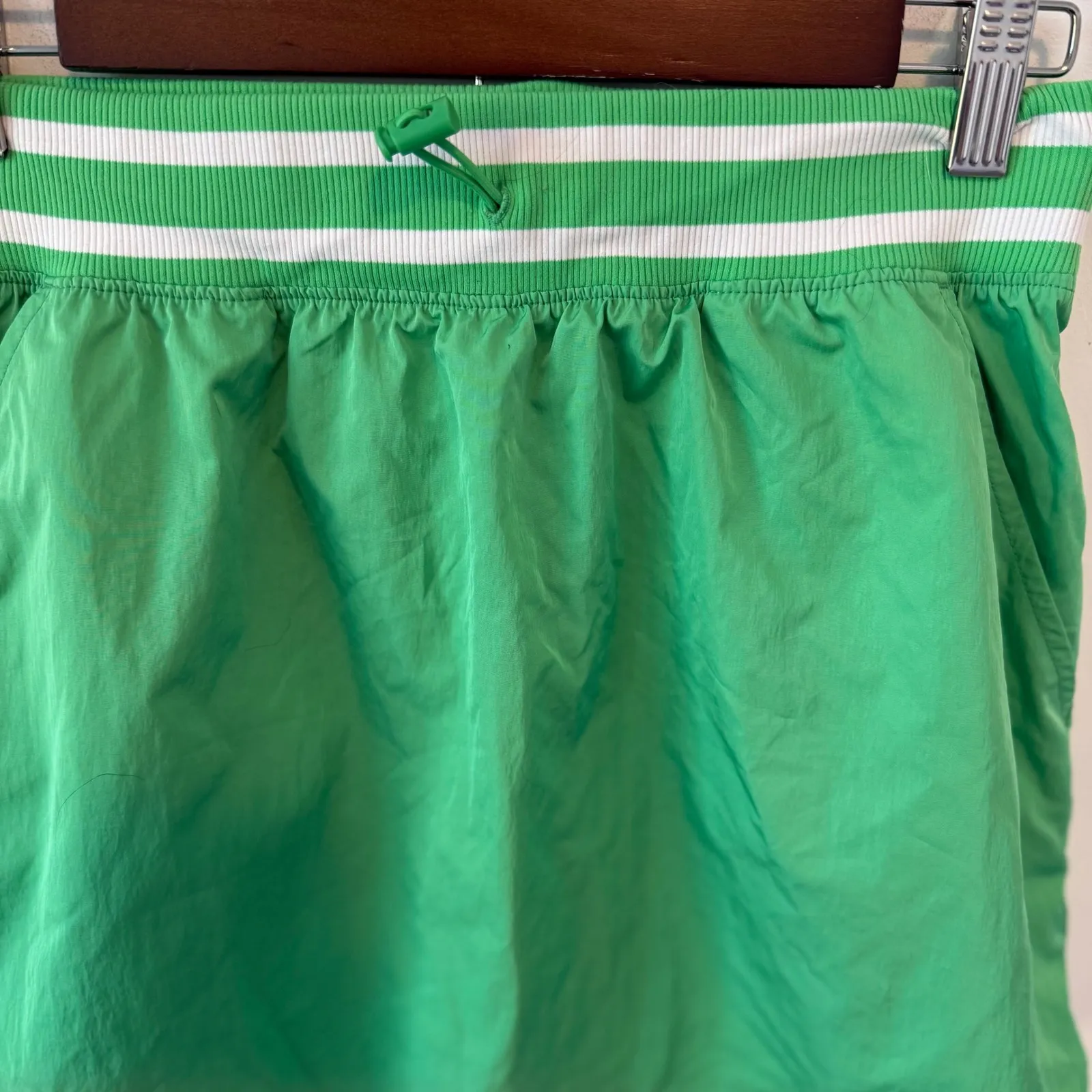 OFFLINE by Aerie Green Athletic Skort Mini‎ Skirt White Stripe Drawstring Sz S - Image 6
