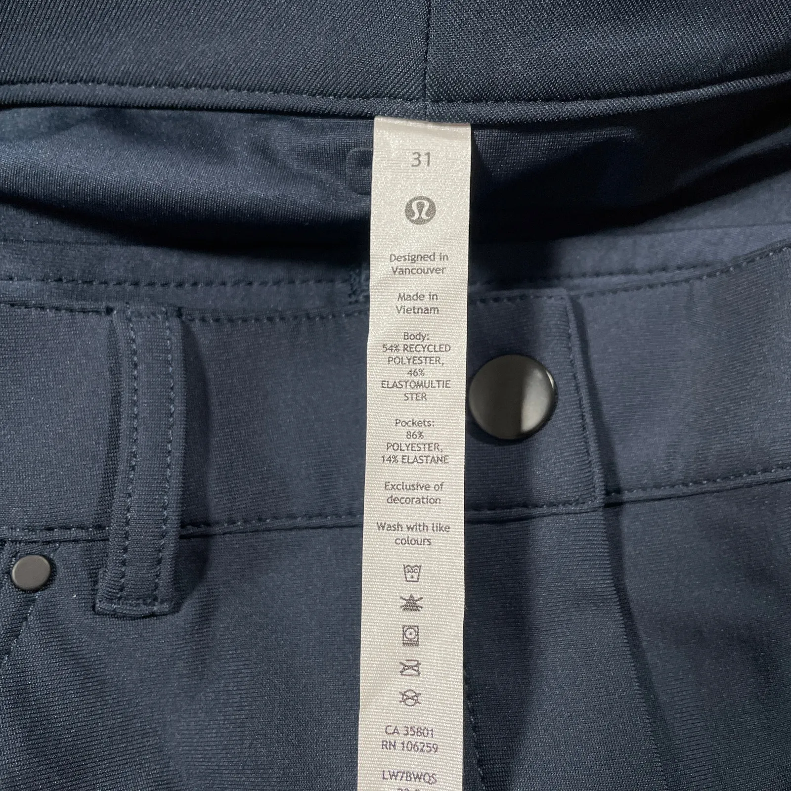 Lululemon City Sleek Shorts 31 Blue High Rise Stretch Classic Preppy Casual New - Image 3
