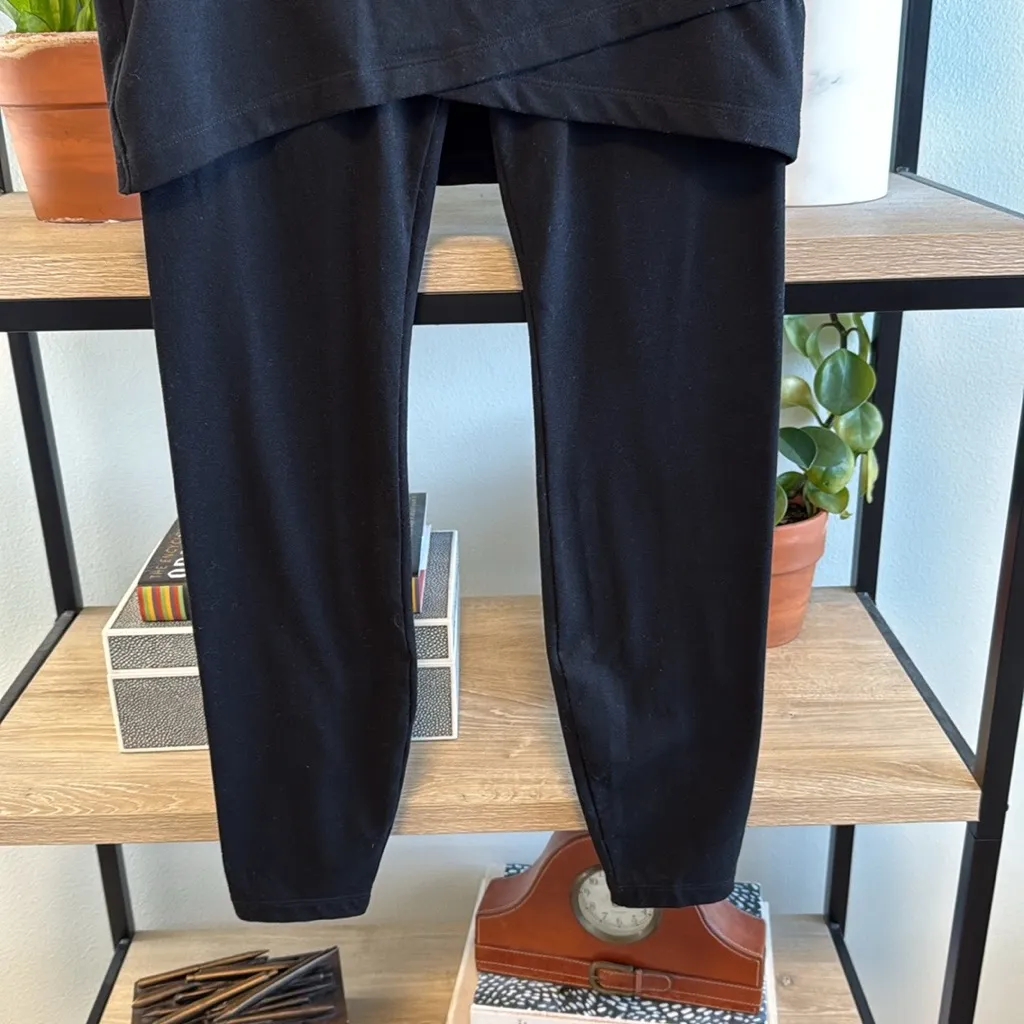 CAbi Mid-Rise Black Crossover Skirted Jersey Knit M'Legging #3399, XS - Image 3