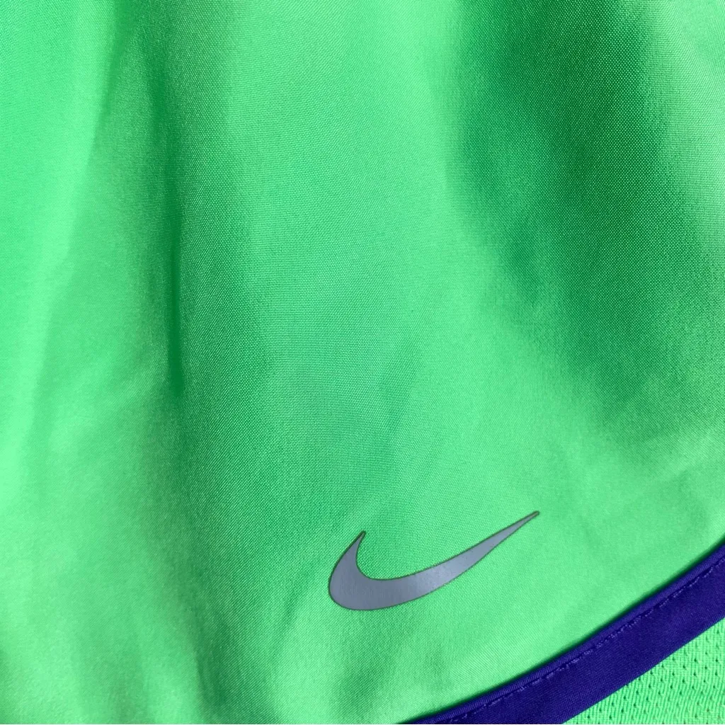 Nike Tempo Running Shorts Green - Image 2