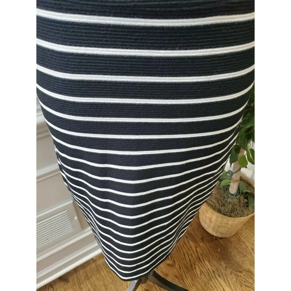 Old Navy Women's Black & White Cotton Long Sleeve Boat Neck Knee Length Dress S - Image 3