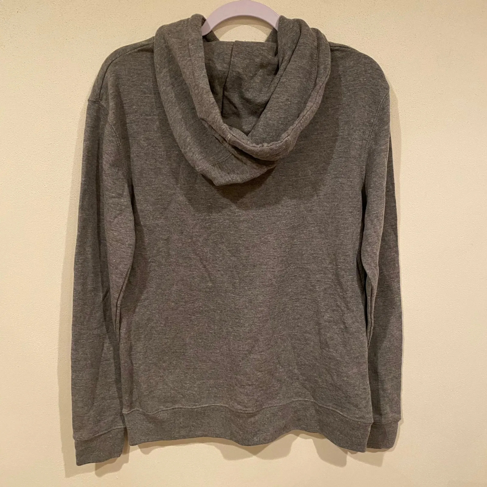 The Office Kelly‎ Kapoor New Years Resolution Gray Hoodie M Size M - Image 3