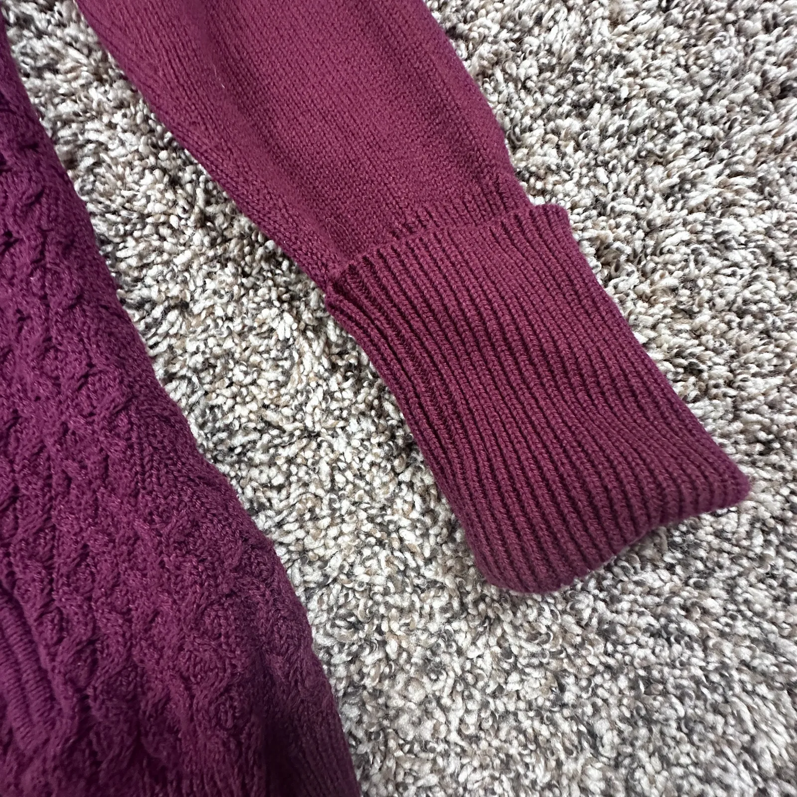 Aspen Berry Color Full Zip Cable Knit Sweater Size Small Pink - Image 4