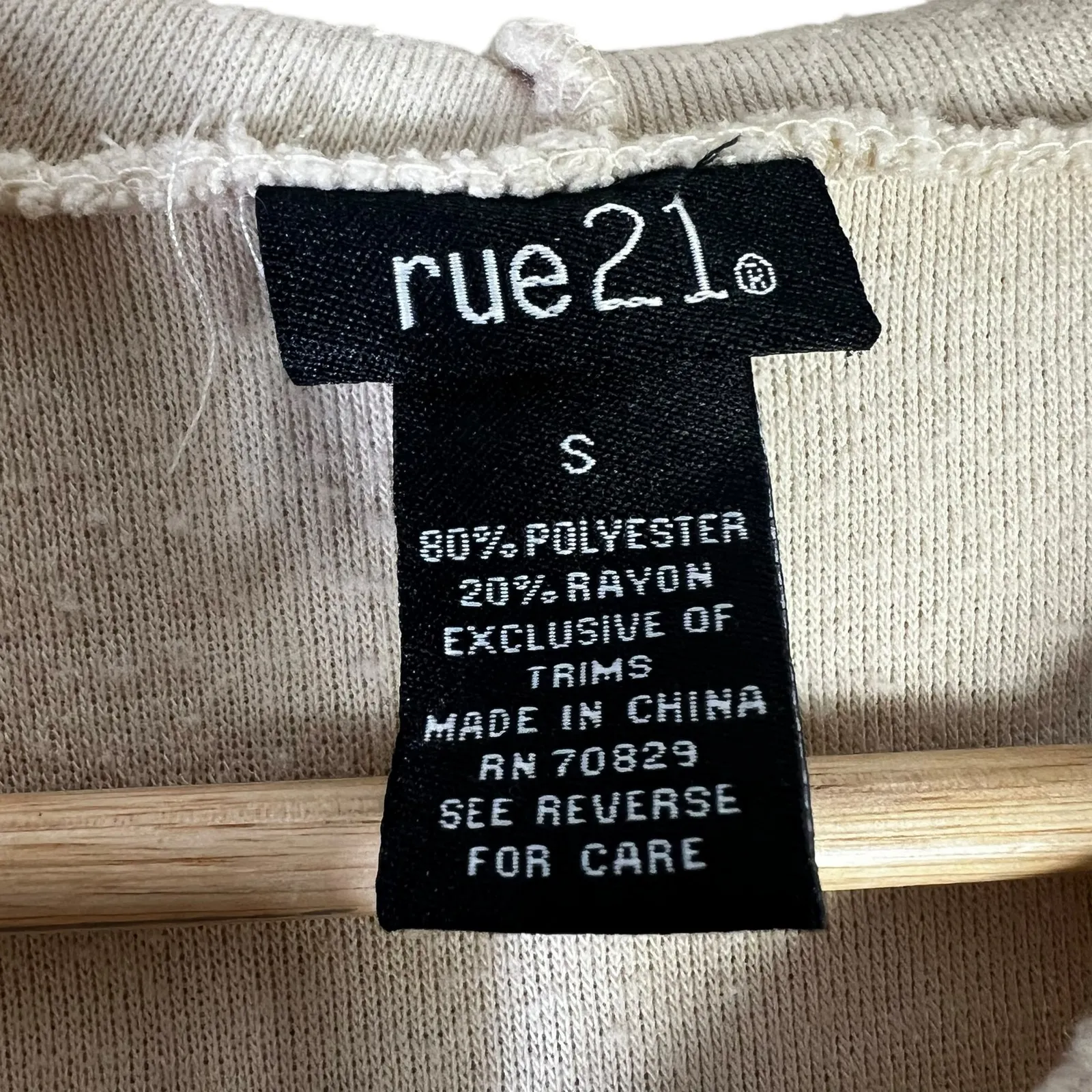 Rue 21 Floral Embroidered Fleece Cropped Hoodie Womens S Beige Cozy Y2K - Image 7