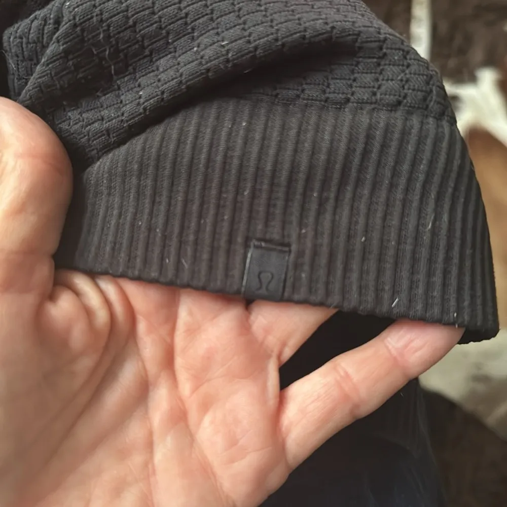 Lululemon Black thermal top Size M - Image 7