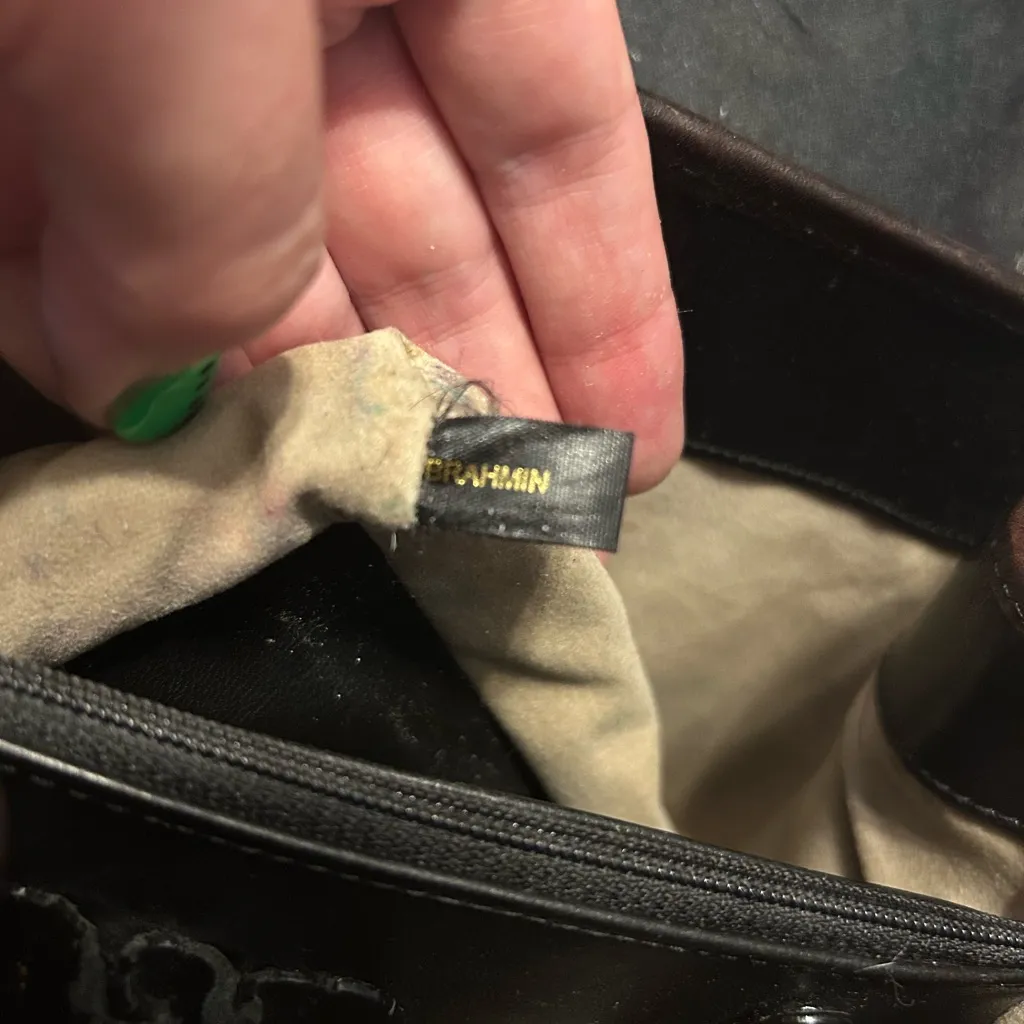 Vintage Brahmin Crocodile Embossed Crossbody Bag - Image 10