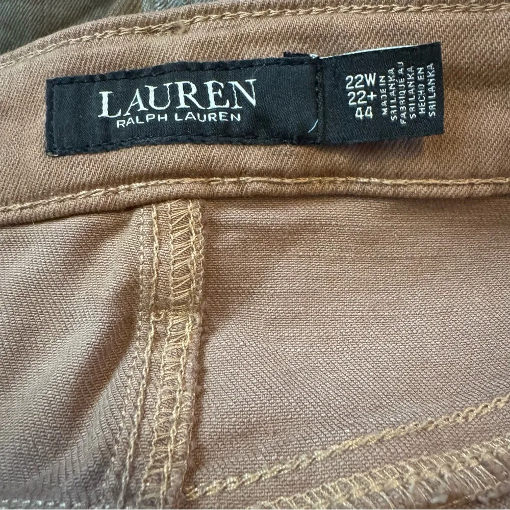 NWOT Laure Ralph Lauren High-Rise Straight Ankle Jeans - Image 9