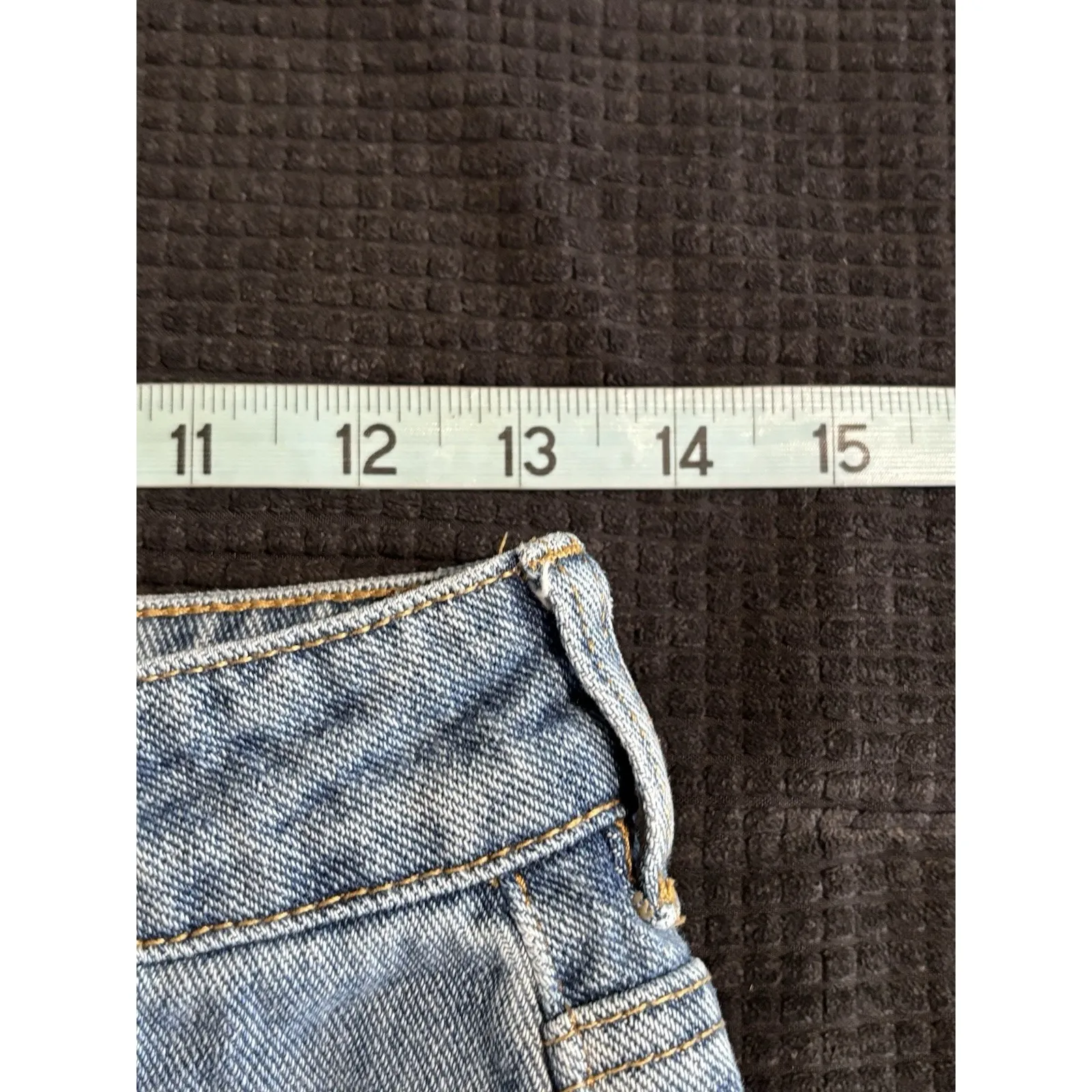 Pacsun Denim Mini Skirt Size 26 Pockets Embroidered Roses‎ Zip/Button Y2K - Image 4