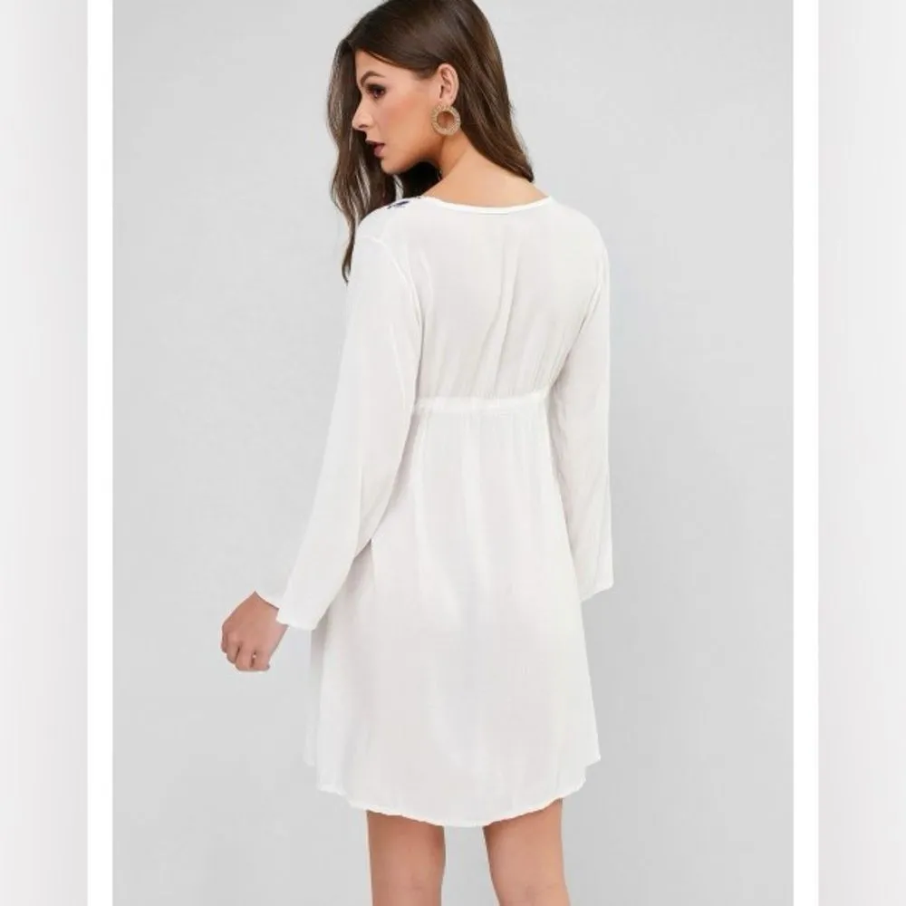 Boho Embroidered Tunic Dress OS/L Floral Plunge Neck Tunic Swim Coverup Kaftan White Size L - Image 12