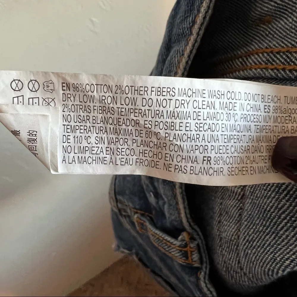 Forever 21 Button Fly Raw Hem Denim Jeans Shorts - Image 8
