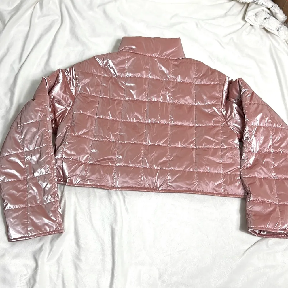 Elodie cropped quilted puffer jacket shimmering dusty rose size M NWT - Image 8