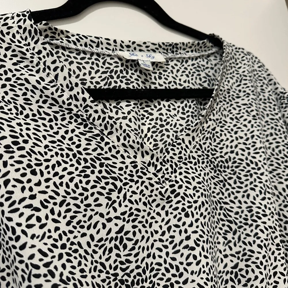Women's Black and White Printed Blouse - Image 3