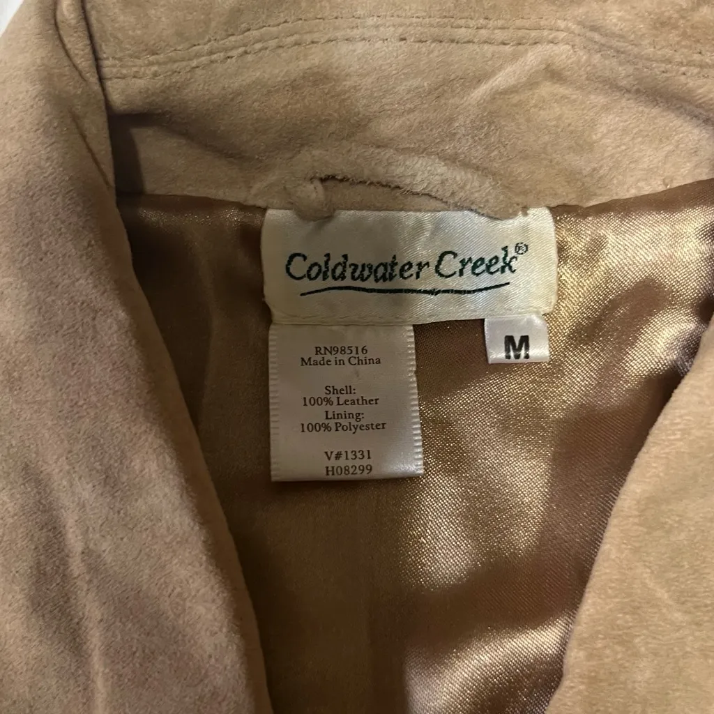 Coldwater Creek beige blue suede flower petal applique jacket - Image 11