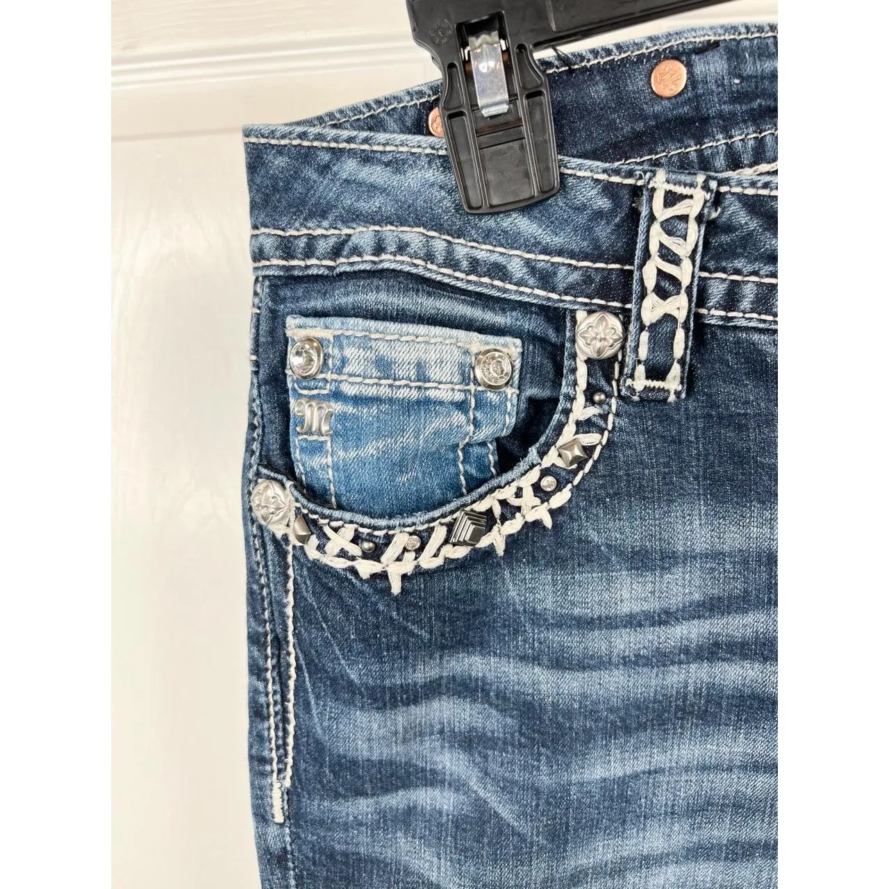 Miss Me Jeans Womens Size 29 Dark Wash Cropped Skinny Studded Distressed Denim - Image 7