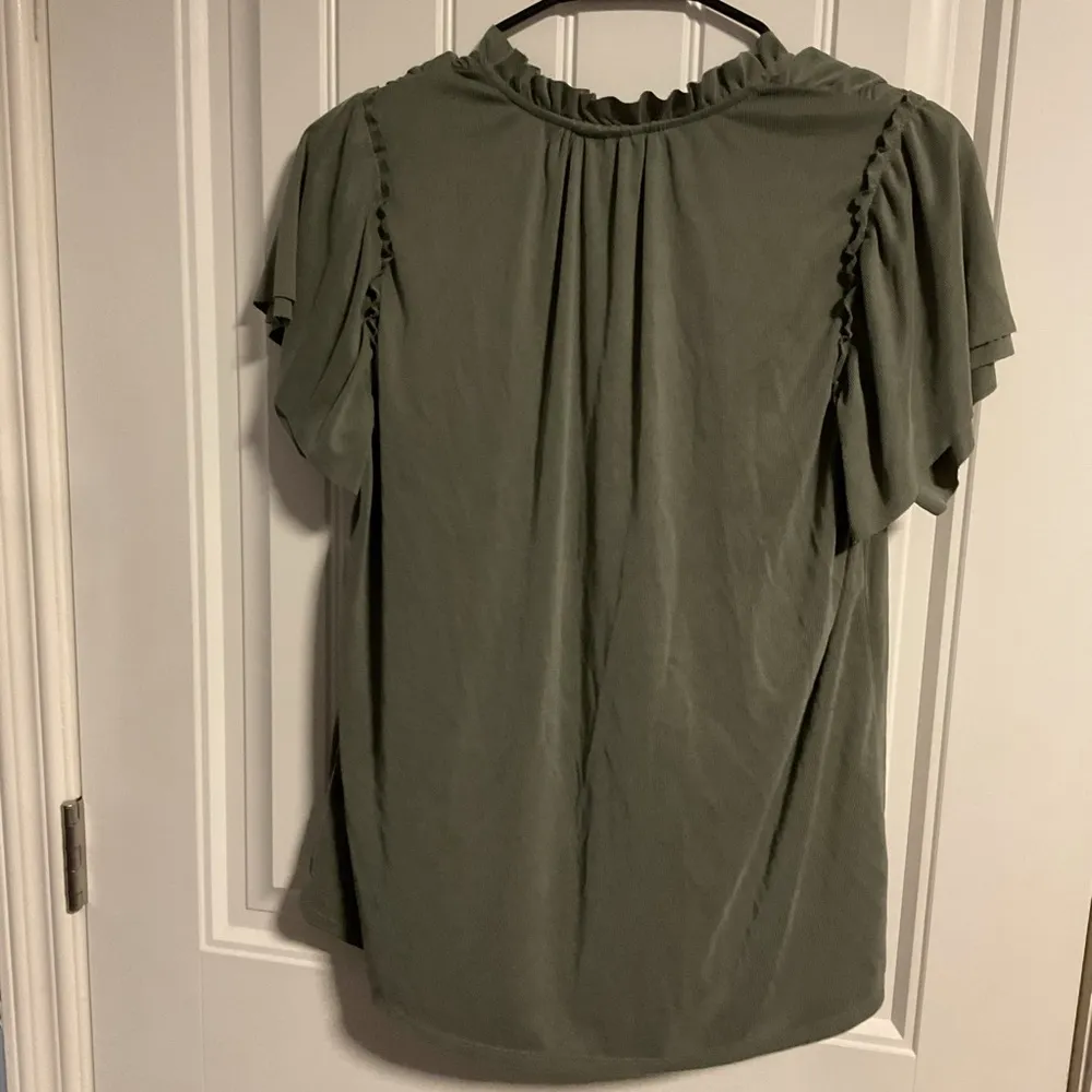 Daytrip Green Smocked Tie Front Blouse - Image 6