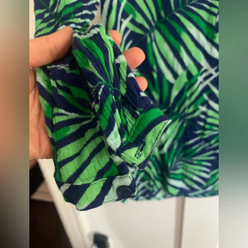 Old Navy Tropical Tunic Shirt Blue Green Leaves Size XS Lightweight Long Sleeves - Image 2