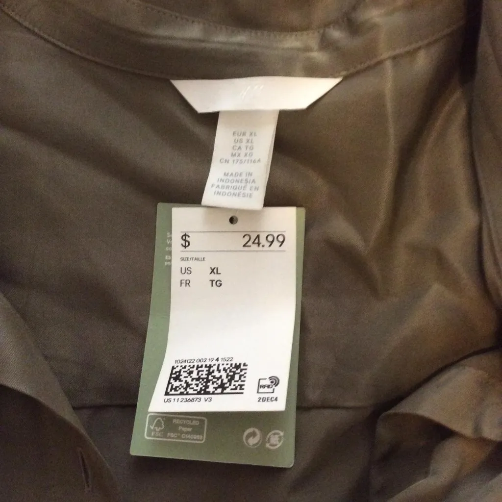 H&M brown button-down  - Image 3