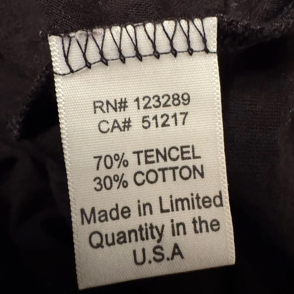 Lauren Moshi Lips & Skull Women’s Black Long Sleeve Size Small - Image 11