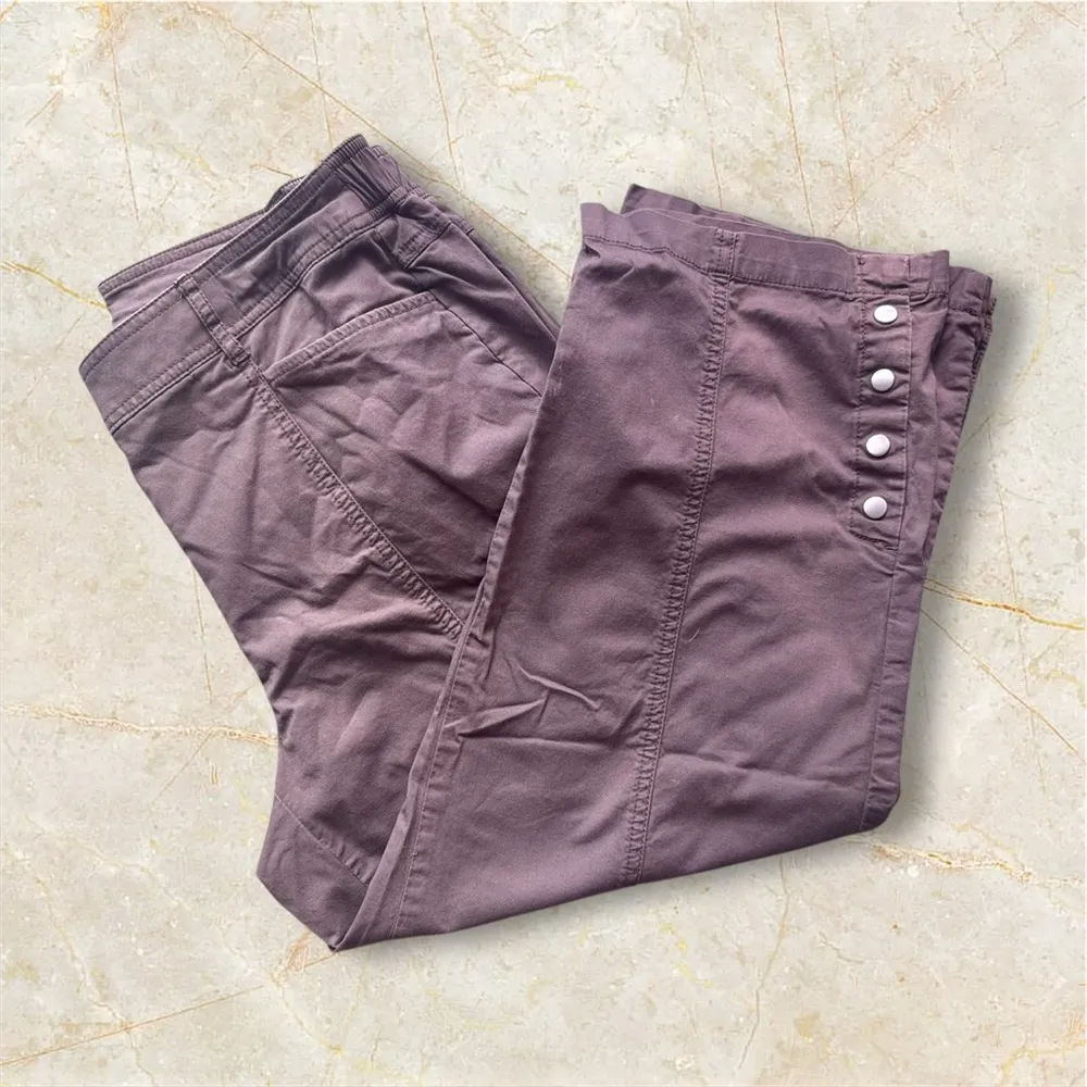 JM Collection Capri Crop Casual Pants Full Elastic Waist Size 8 Brown Check - Image 2