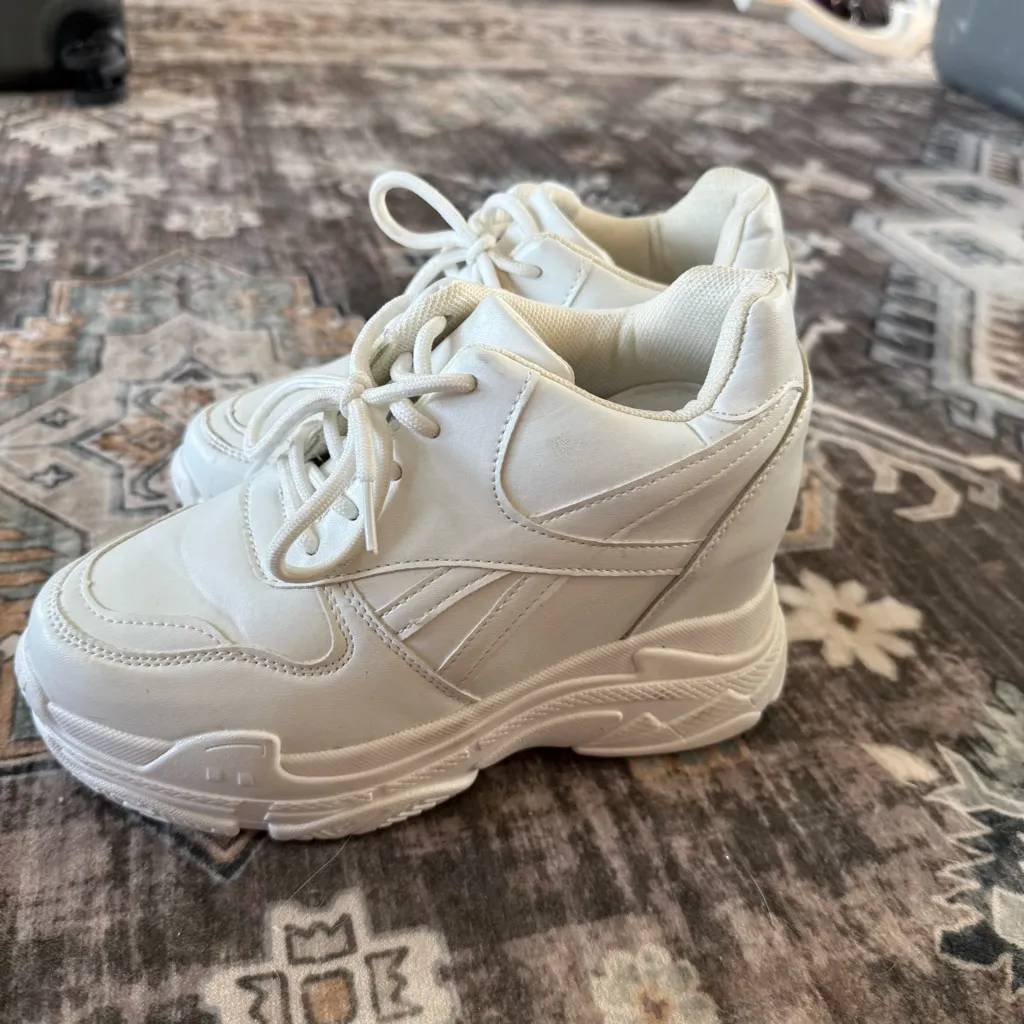 Platform/Wedge White Boots Size 5 - Image 3