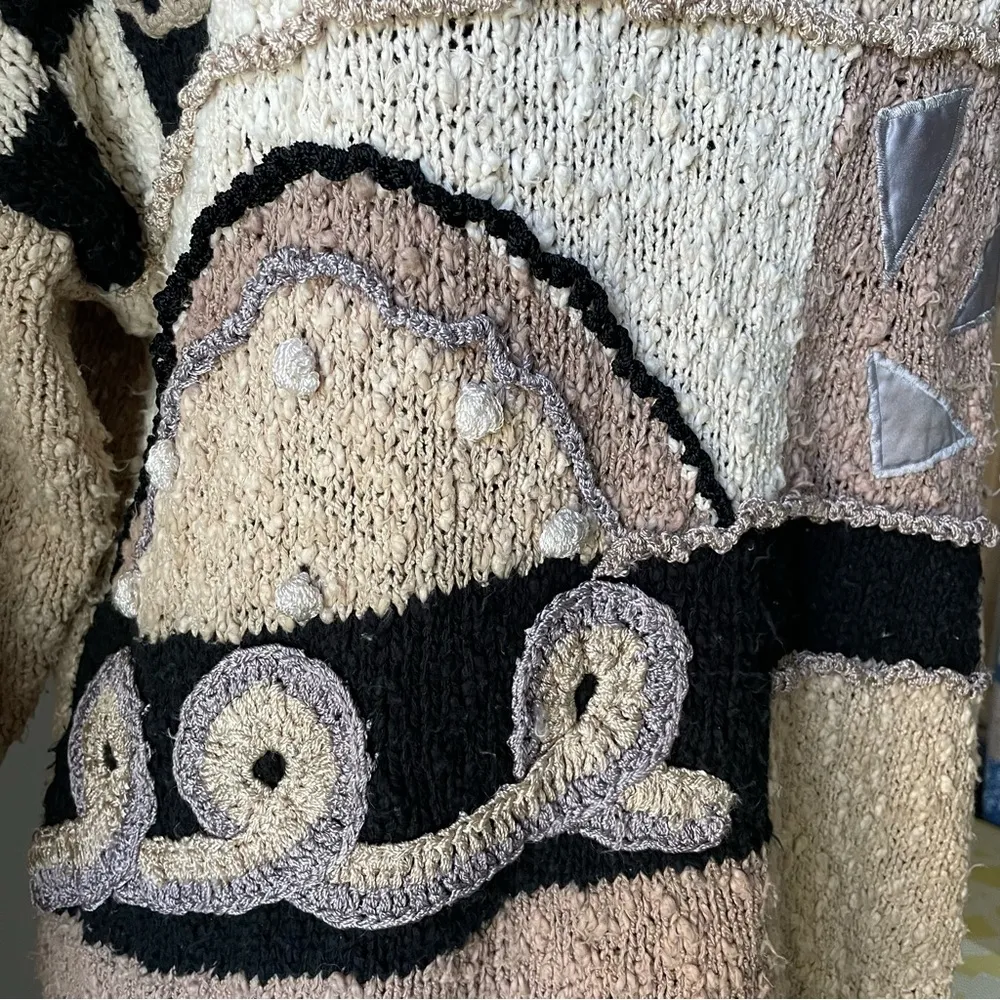 VINTAGE 1980s Funky Oversized Sweater - Image 4