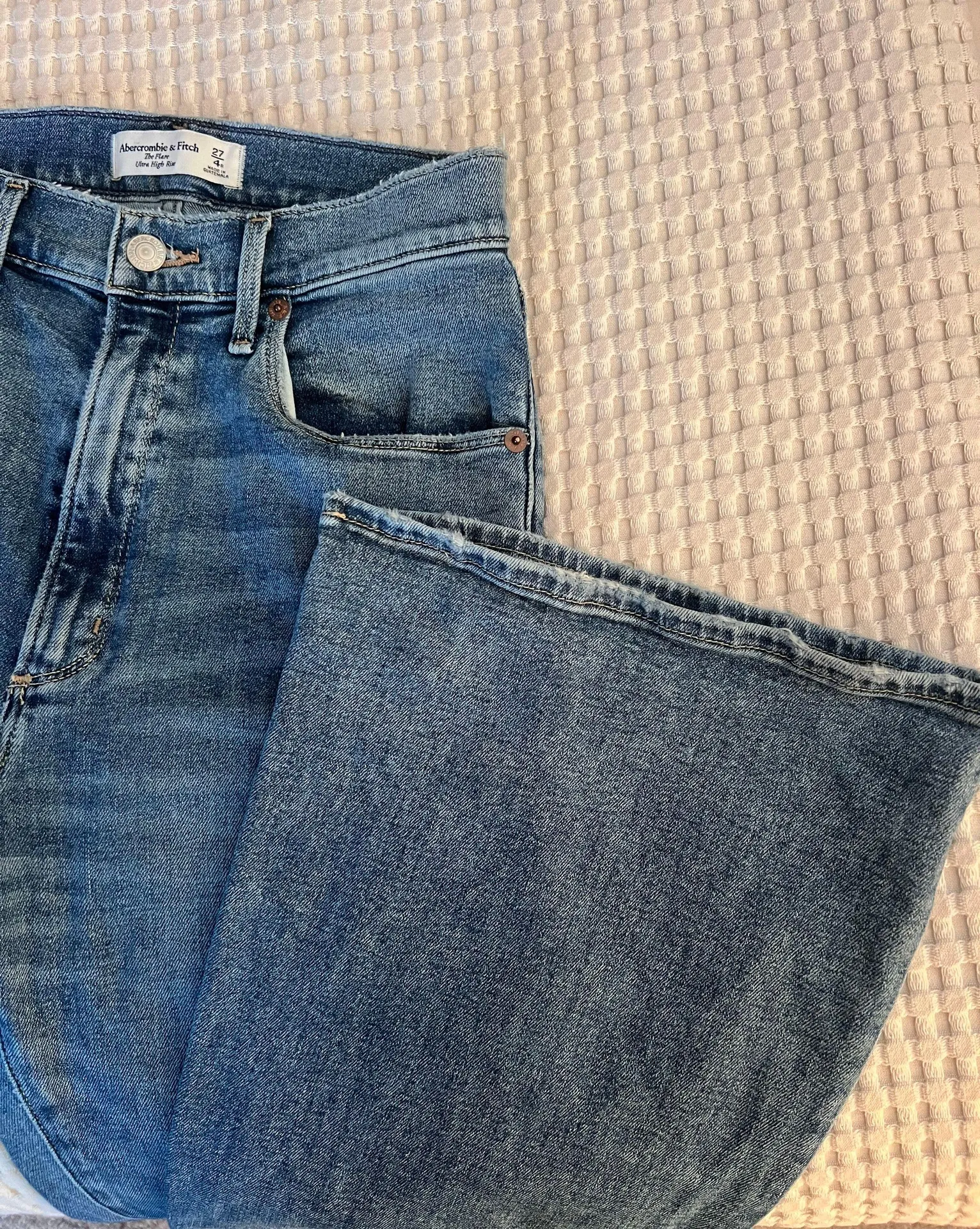 Flare Jeans - Image 4