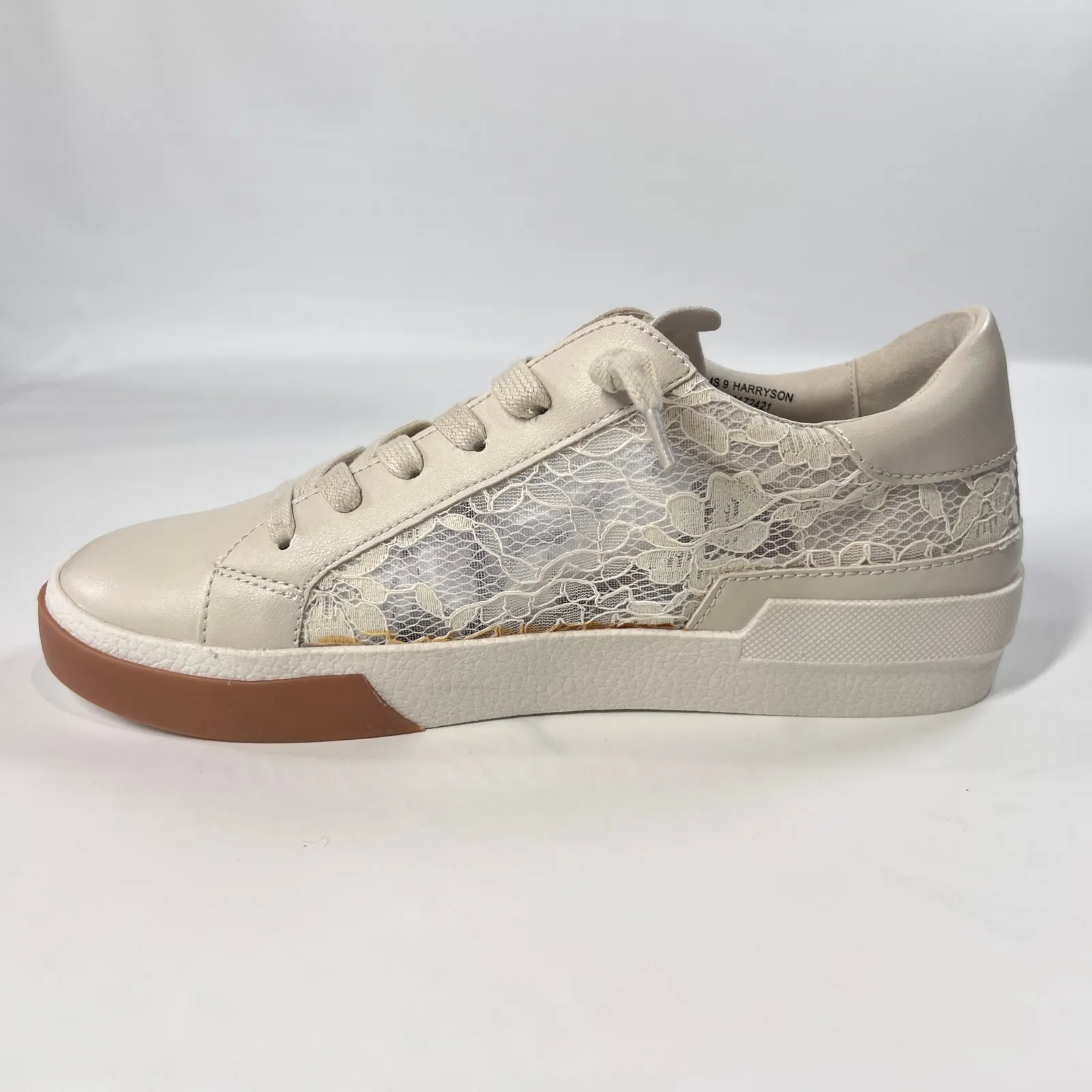 Dolce Vita Harryson Women's‎ 9 Cream Lace Panel Sneakers Casual Shoes Gum Sole Brown - Image 6