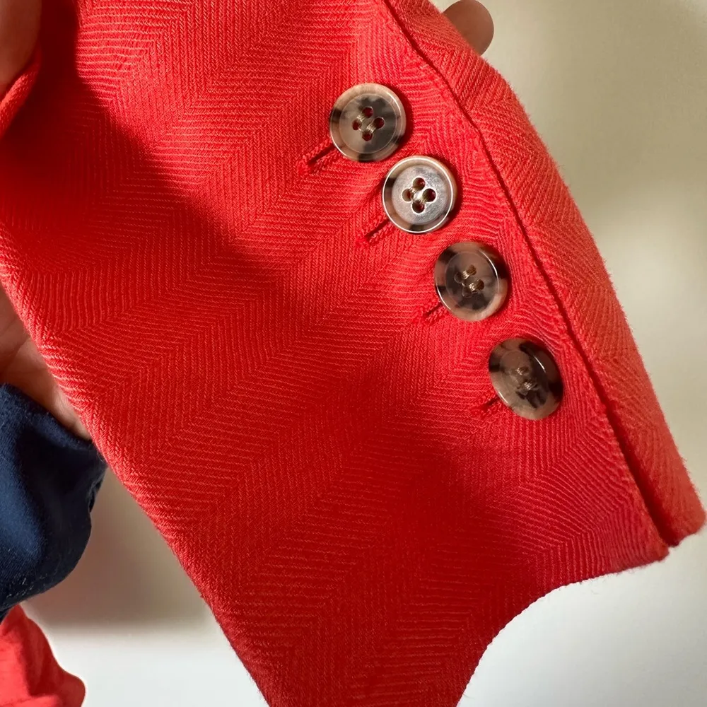 NWOT SMYTHE Pagoda Blazer in Watermelon Size 6 Coral Red Pin Linen Structured - Image 9