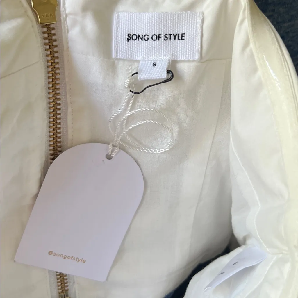 Revolve Song Of Style Olsen White Bow Top Small New Tags - Image 3