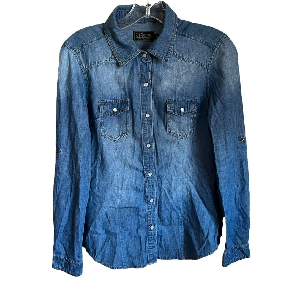 Ci‎ Sono Chambray Snap Pearl Button Down Top - Image 2