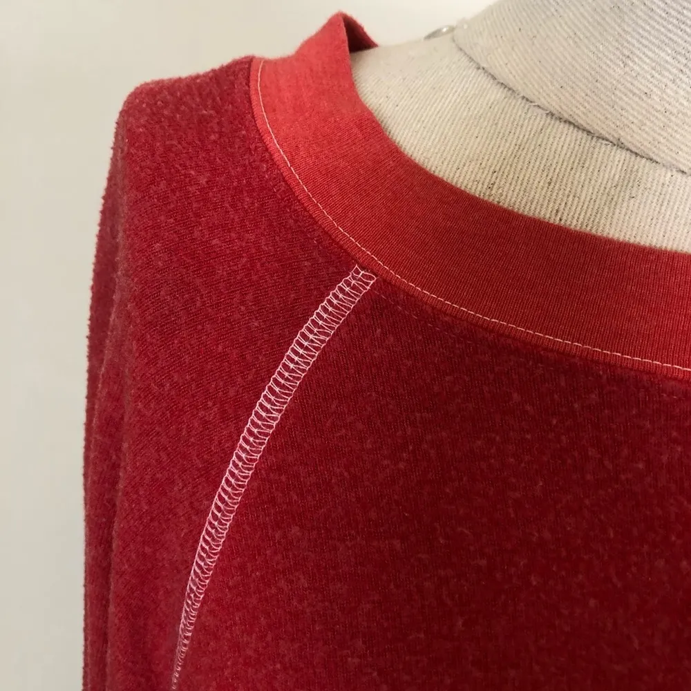 Just Keep Pouring Slogan Red Sweatshirt - Image 5