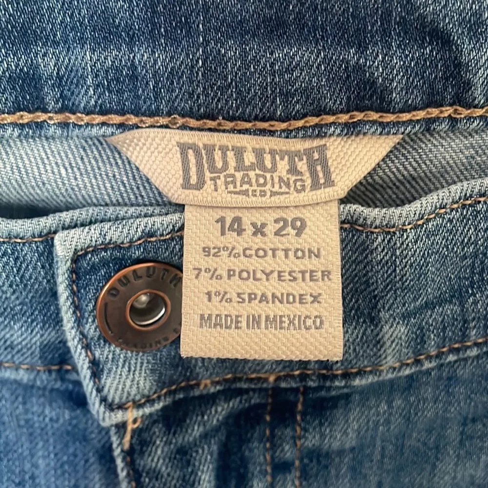 Duluth Trading Company Relaxed Ankle Jeans 14x29 Blue Size 14 - Image 3