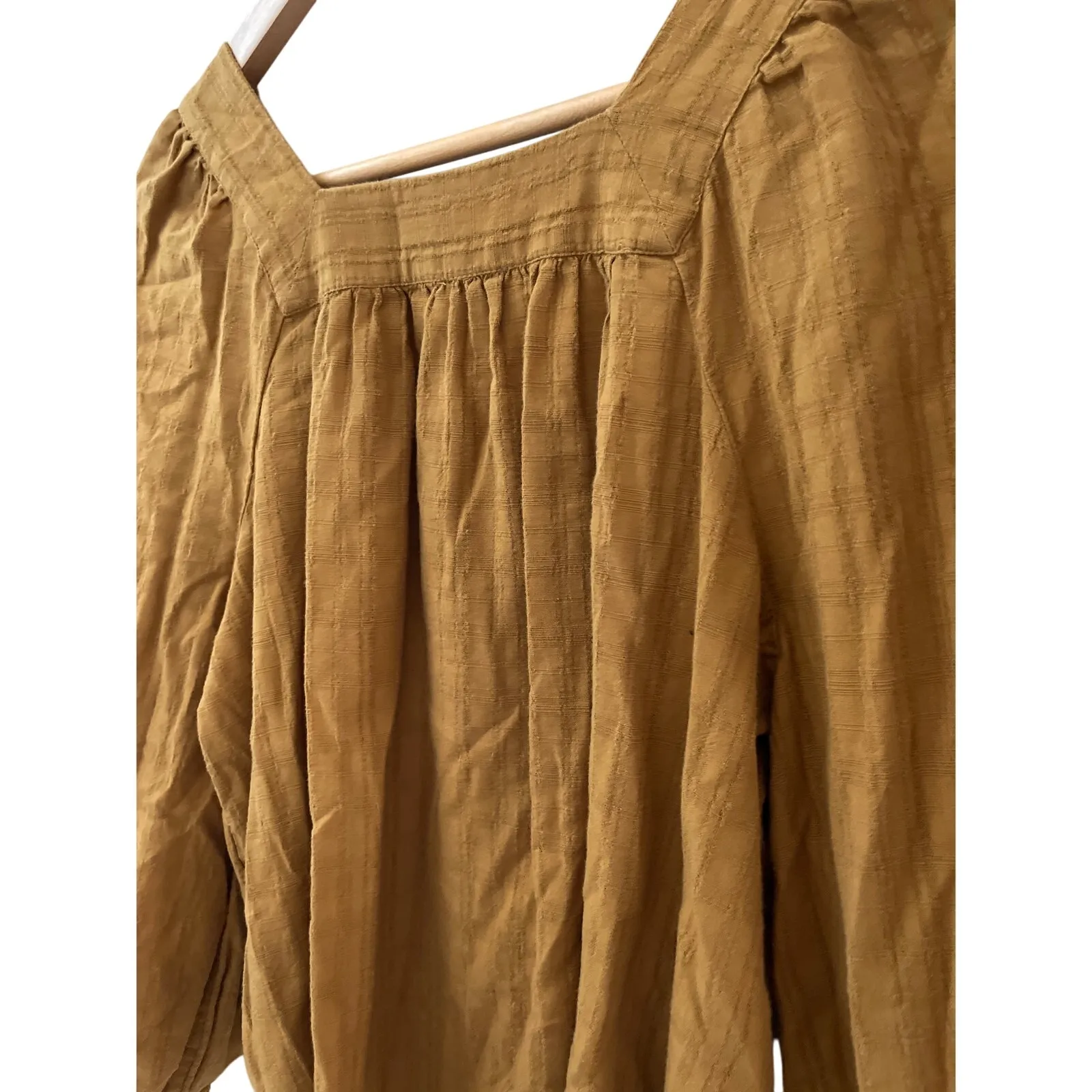 Madewell Square-Neck Bubble-Sleeve Textured‎ Top in Antique Gold Size XS - Image 9