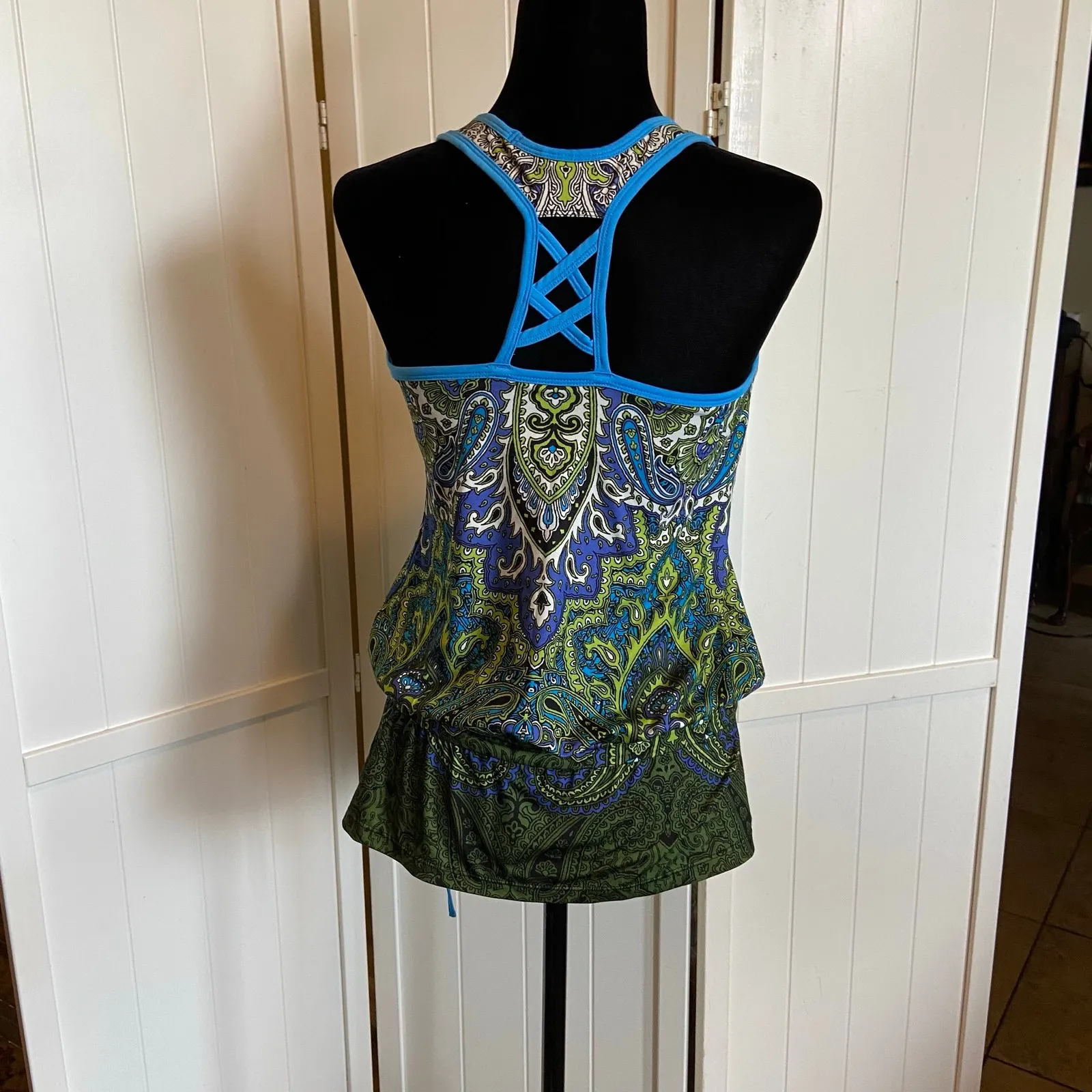 Athleta Womens Tank Top Size Small Tic Tac‎ Toe Paisley Blue Green Sleeveless - Image 3