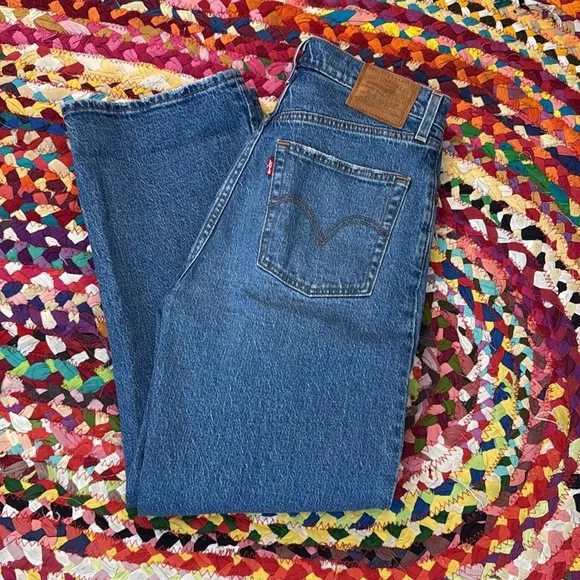 Levi’s Ribcage Straight Ankle Denim Blue Jeans - Image 2