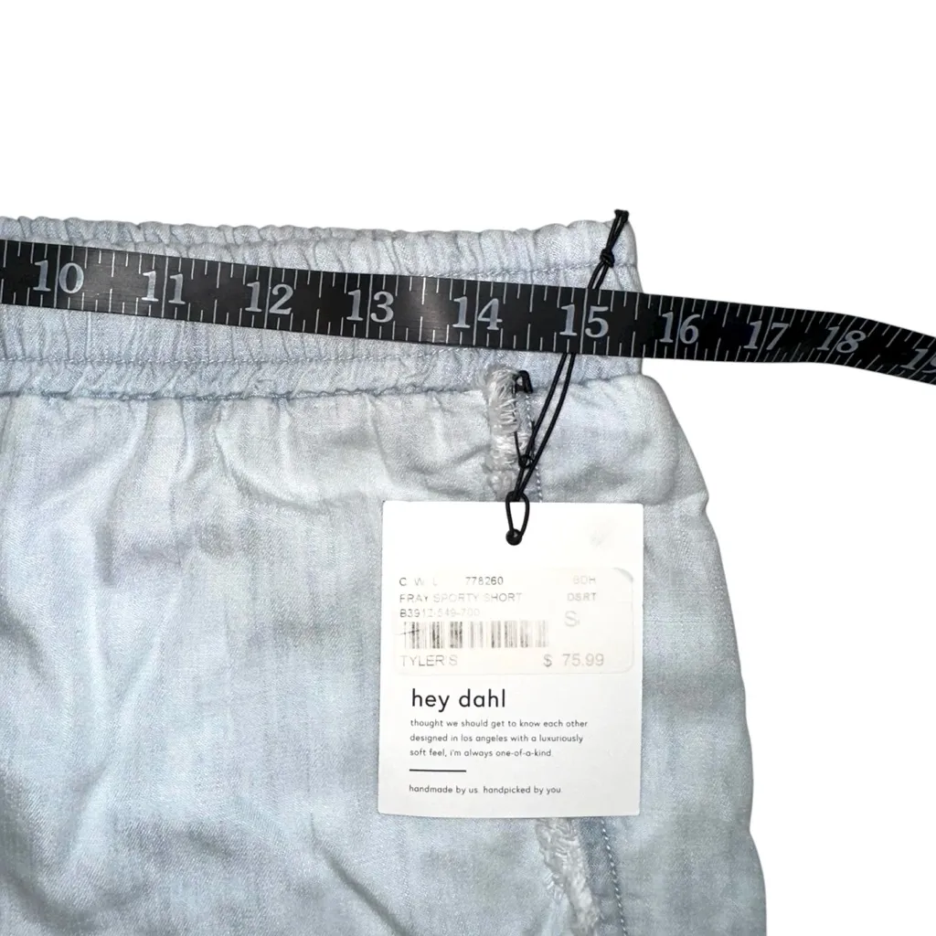 NWT Bella Dahl Fray Hem Sporty Light Blue Chambray Shorts SMALL - Image 7