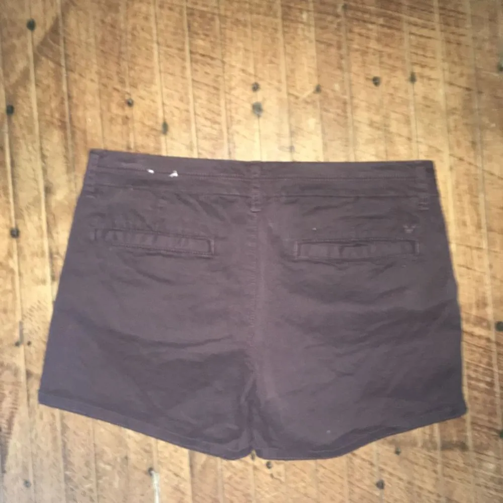 American Eagle plum size 8 midi stretch shorts Purple - Image 4