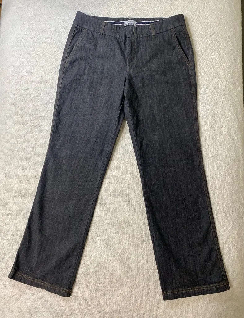 Dockers Women’s Khaki Pants Size 12 Medium Low Rise Slightly Curvy Fit - Image 1