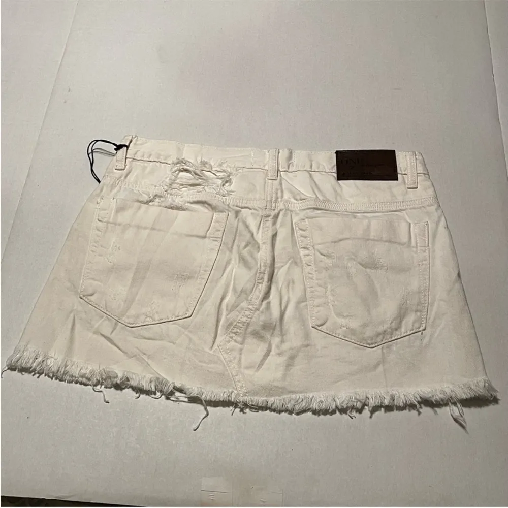 One X One Teaspoon Women Size 26 White Junkyard Sort Distressed Skirt Button NEW - Image 13