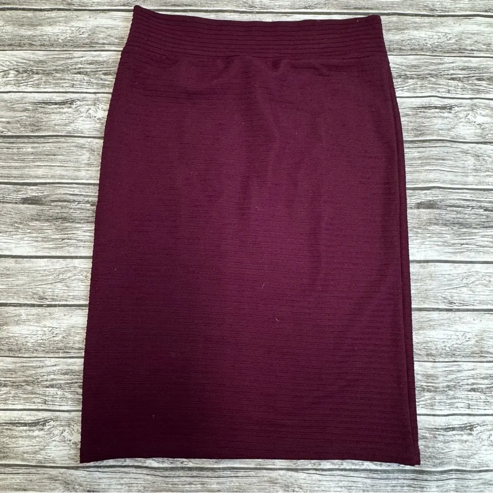 Sparkle & Fade Women's Pencil Skirt Plum Purple M Med Medium Lightweight Stretch - Image 2
