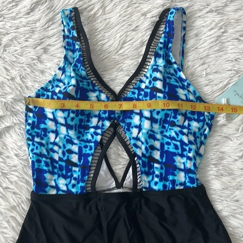 New CUPSHE blue Danube tie dye one piece Swimsuit size Medium - Image 3