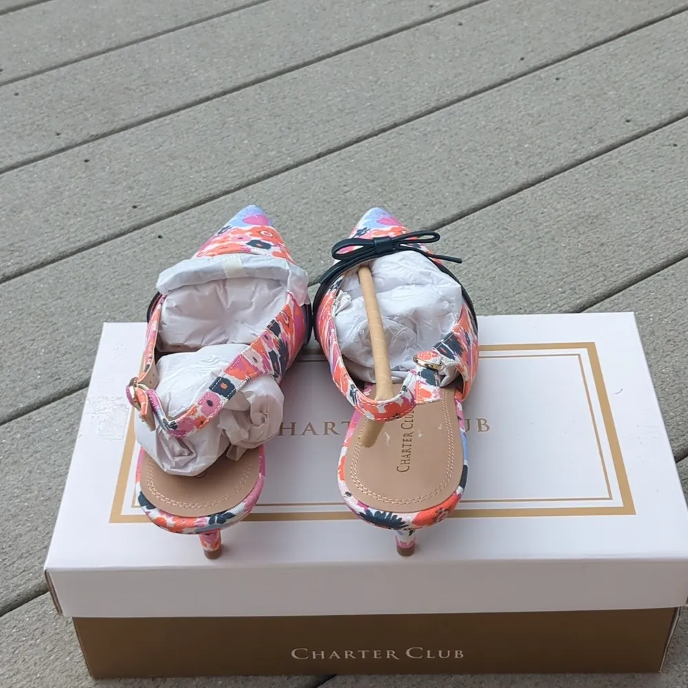 NWT Charter Club Gilaaf Floral Canvas Slingback Heels - Image 8