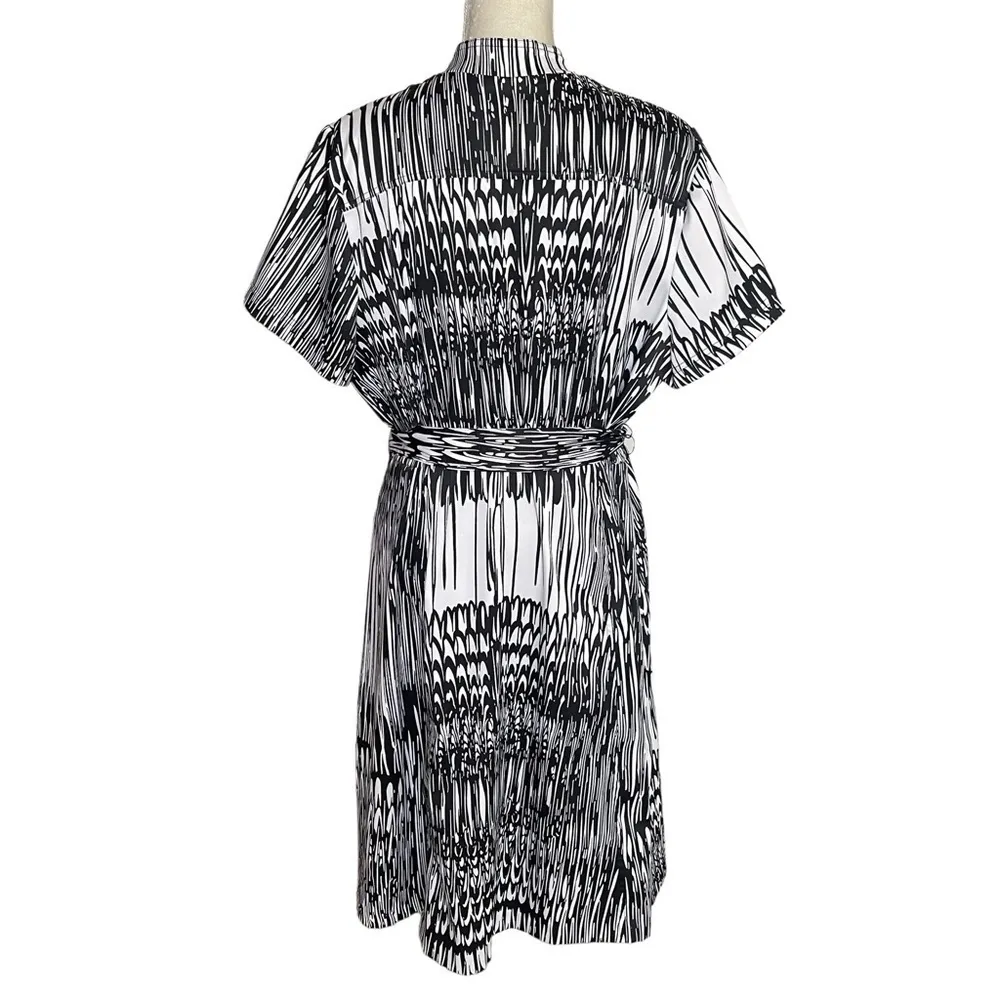 Lane Bryant Women’s Belted Button Front Printed Dress Plus Size 22 Collared - Image 7