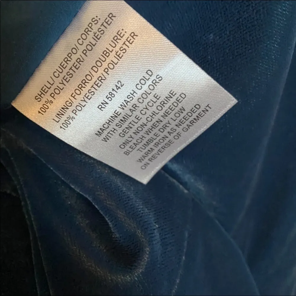 Gal Meets Glam Christine Velvet Twist back Dress - Image 6