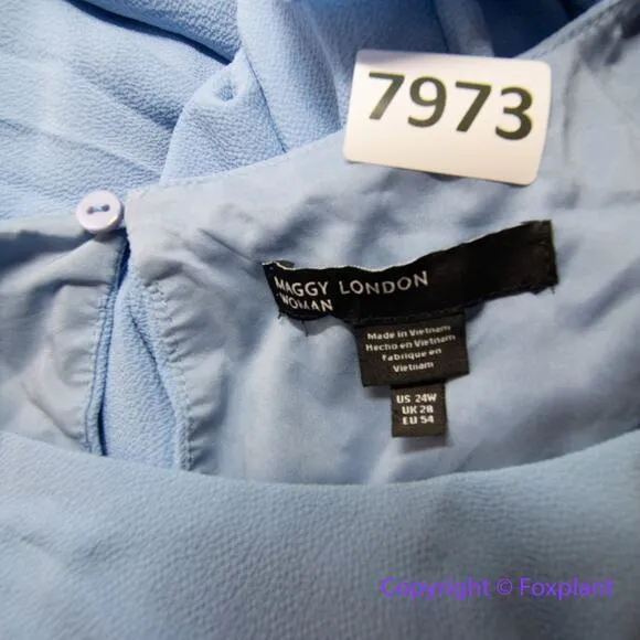 New! Maggy London blue tie waist faux wrap round neck sleeveless drses, size 24W - Image 13