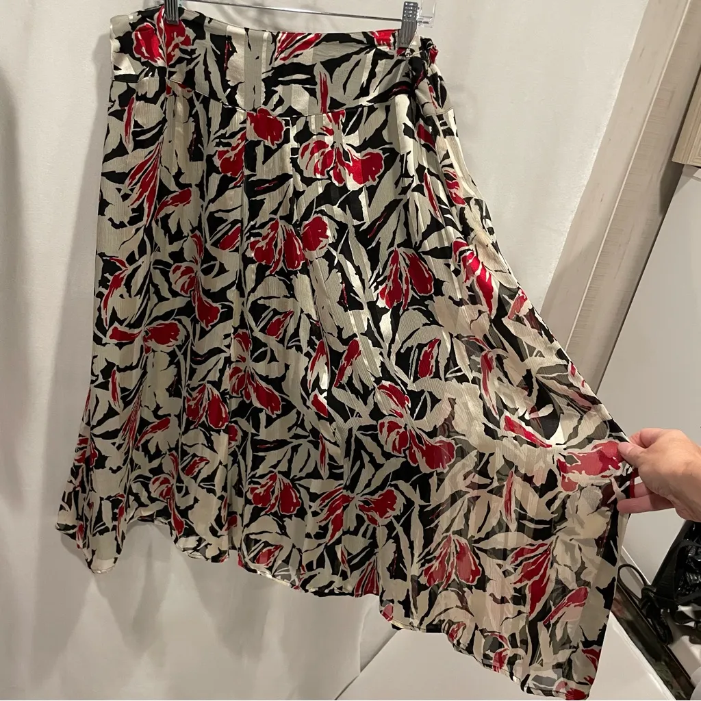 Beautiful vintage 90’s creamy Jones New York silk floral pleated midi skirt - Image 8