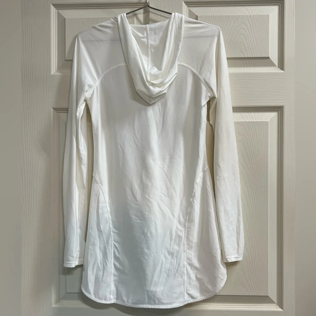 Athleta Wick It Wader White Hooded Long Sleeve Cover Up - Size XS - VGUC - Image 2